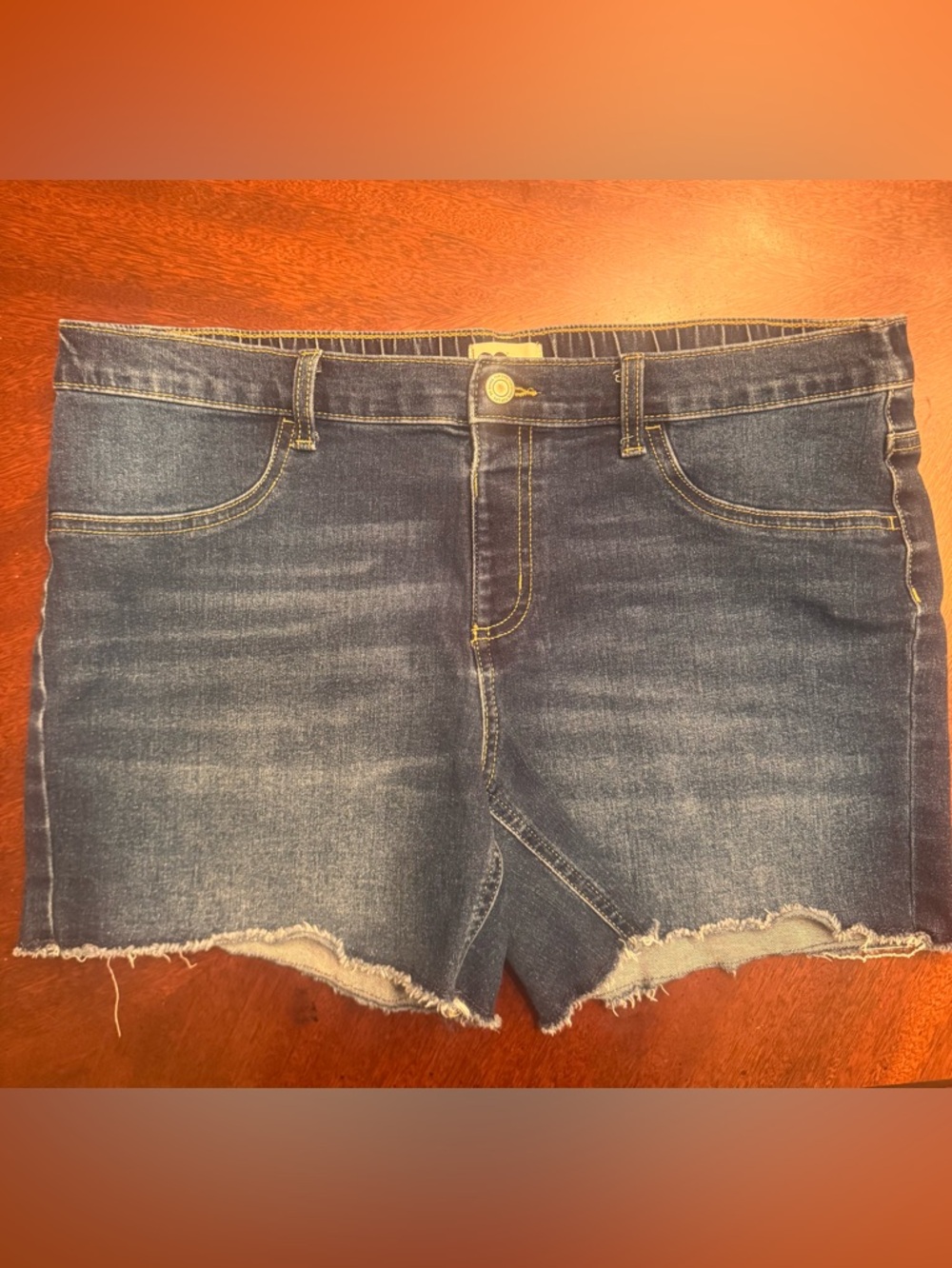 SO Girls Denim Shorts Size 20 Plus Dark Wash Frayed Hem Stretch